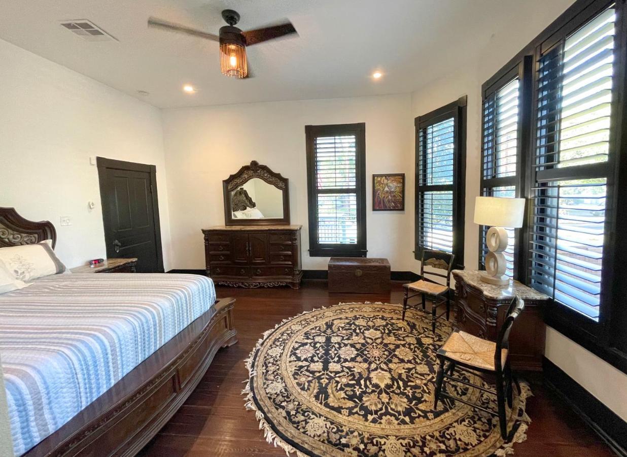 Gem, Spacious With Pool In Desirable Monte Vista * San Antonio