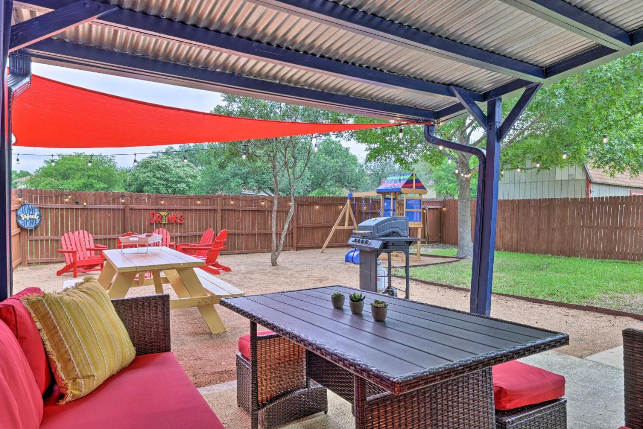Family With Game And Fire Pit! * San Antonio