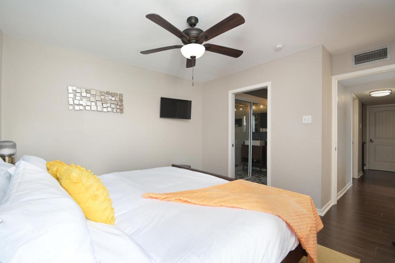 Cozy Alamo Game Tables Private Patio Apartment *