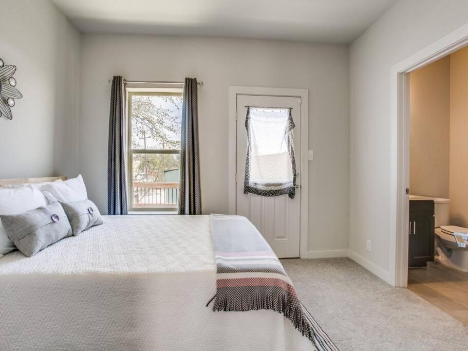 Elegant 3 Bed Walk To Riverwalk/pearl/st Mary *
