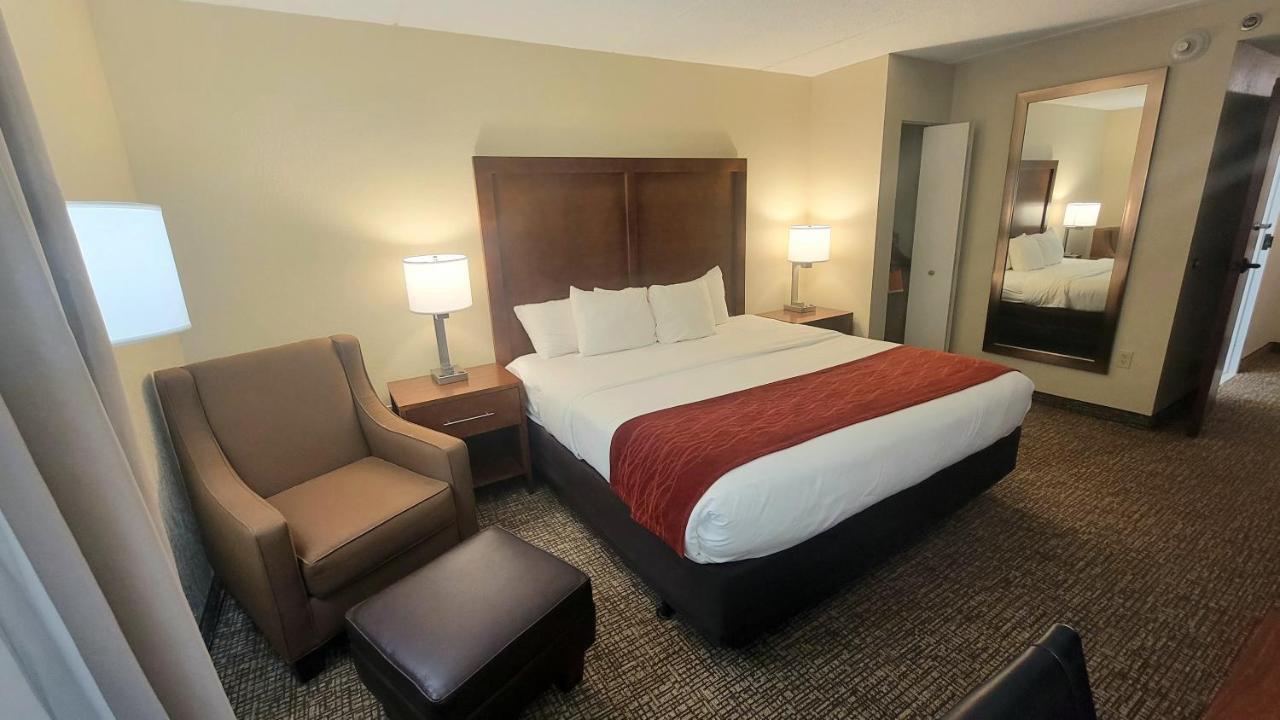 Hotel Spark By Hilton Airport