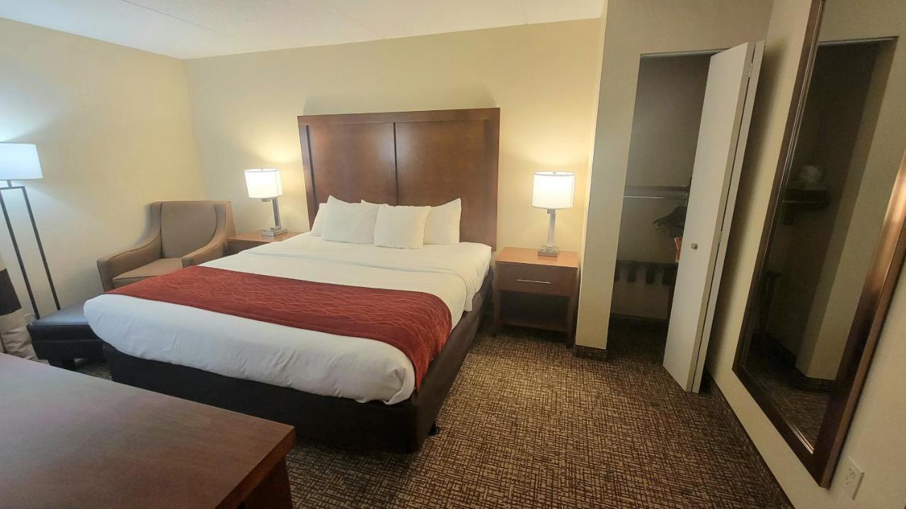 Hotel Spark By Hilton Airport 3*