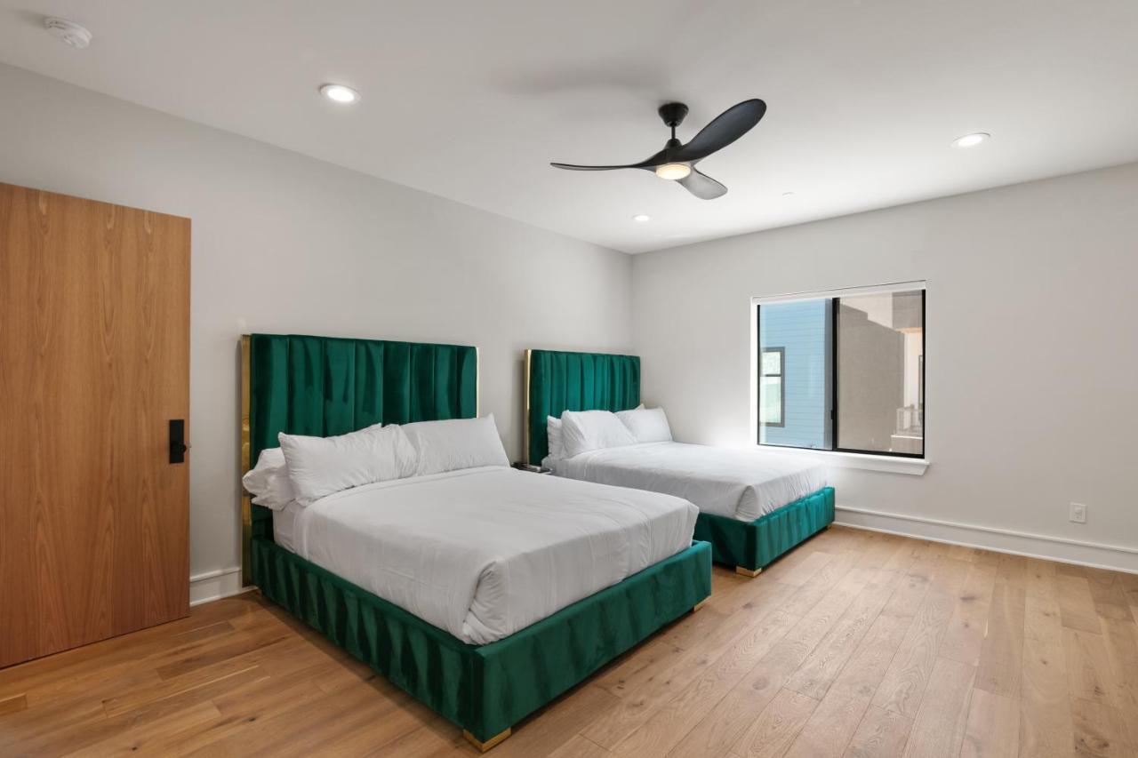 Hotel Riverwalk Plaza 3*