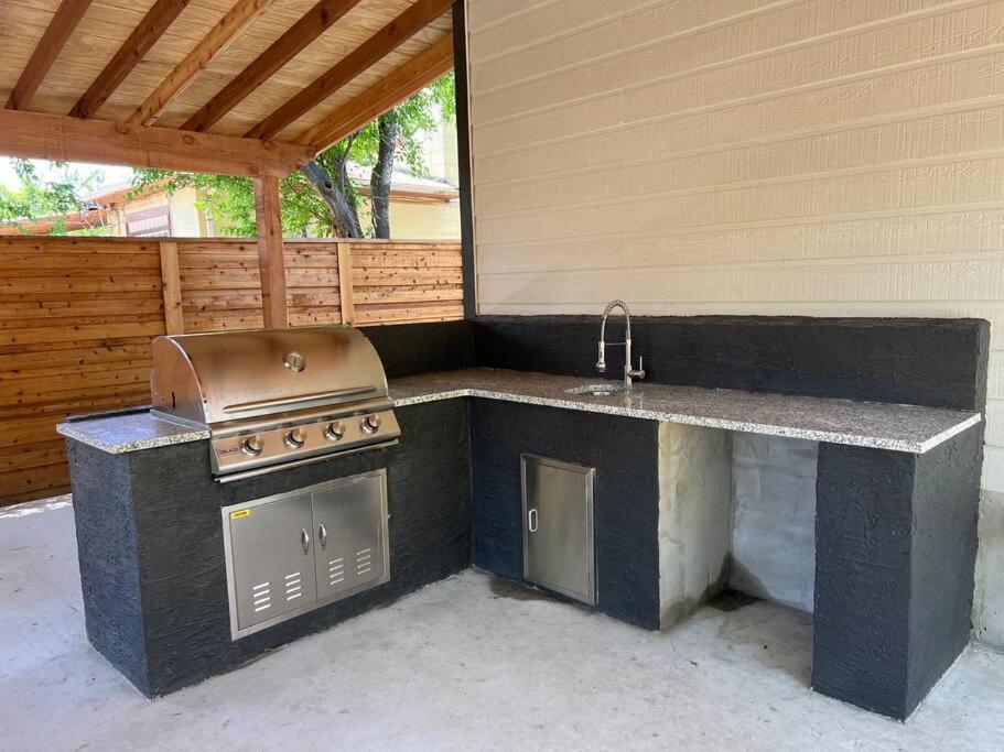 The Retreat At Rigsby-all New 3bdrm/2.5 Bath