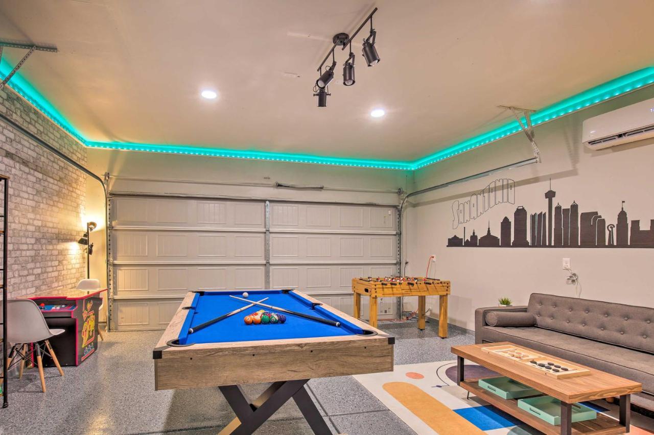 With Patio And Grill Near Seaworld! Holiday home San Antonio