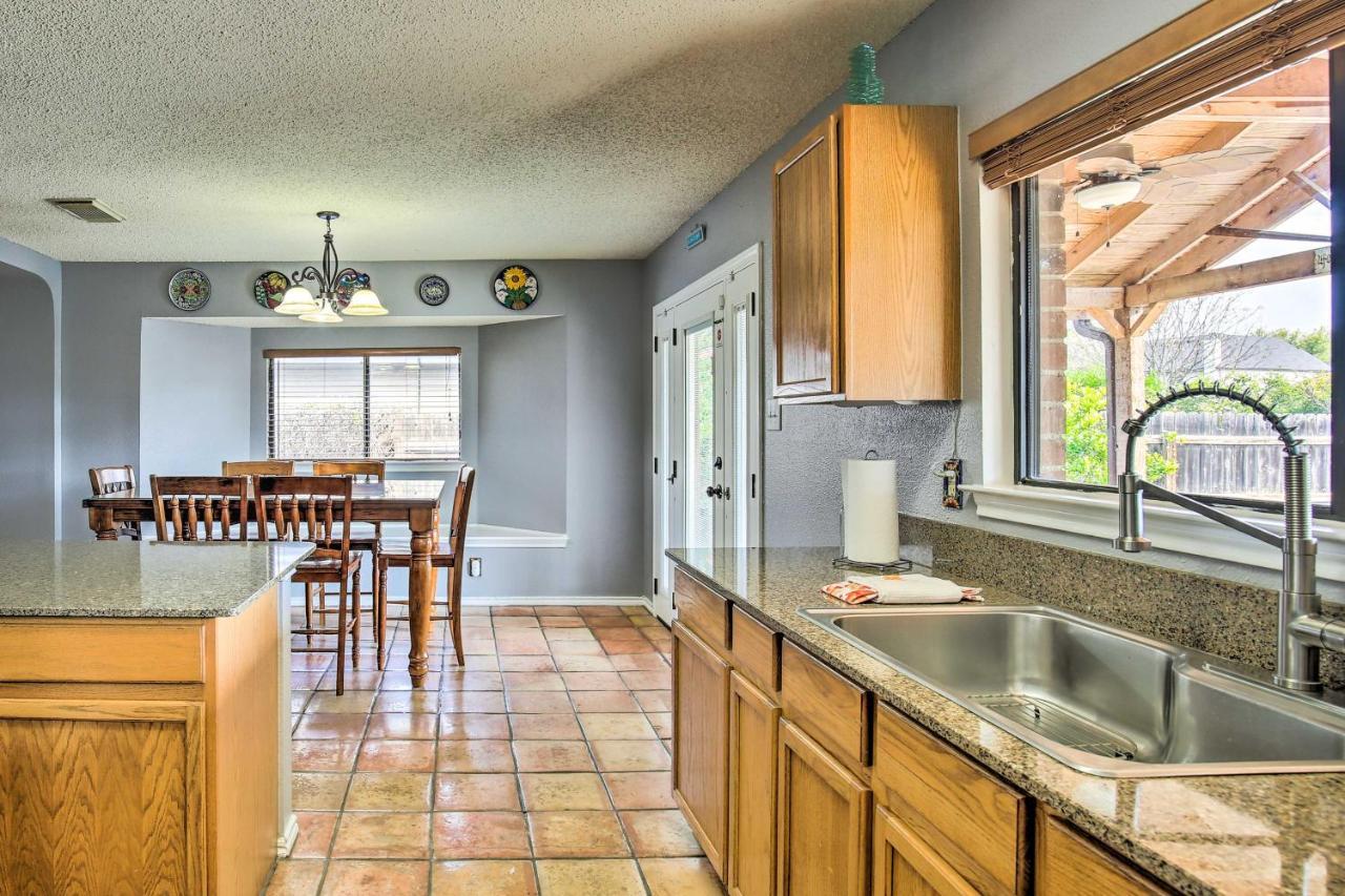Holiday home Getaway About 18 Mi To Dtwn And Pool! *