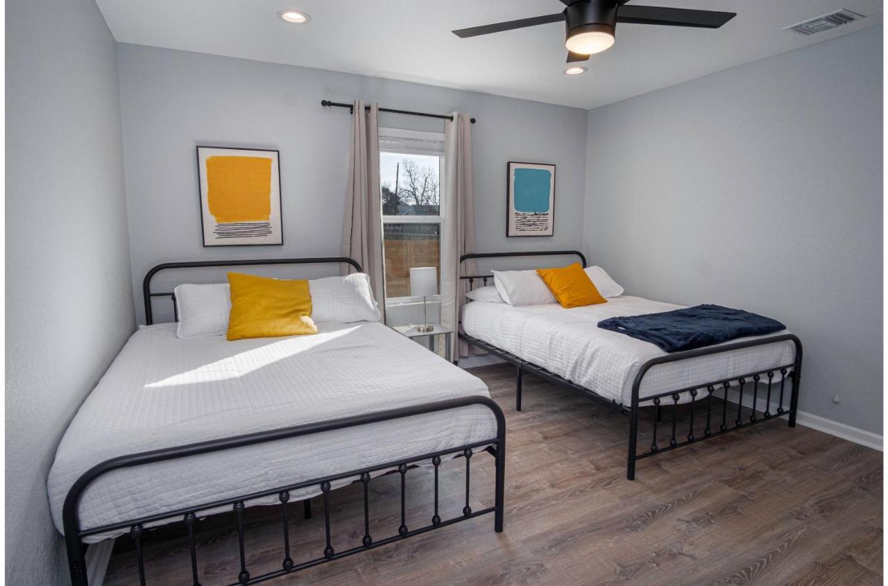 Holiday home Adorable 4br 2ba Close To Riverwalk And Downtown *