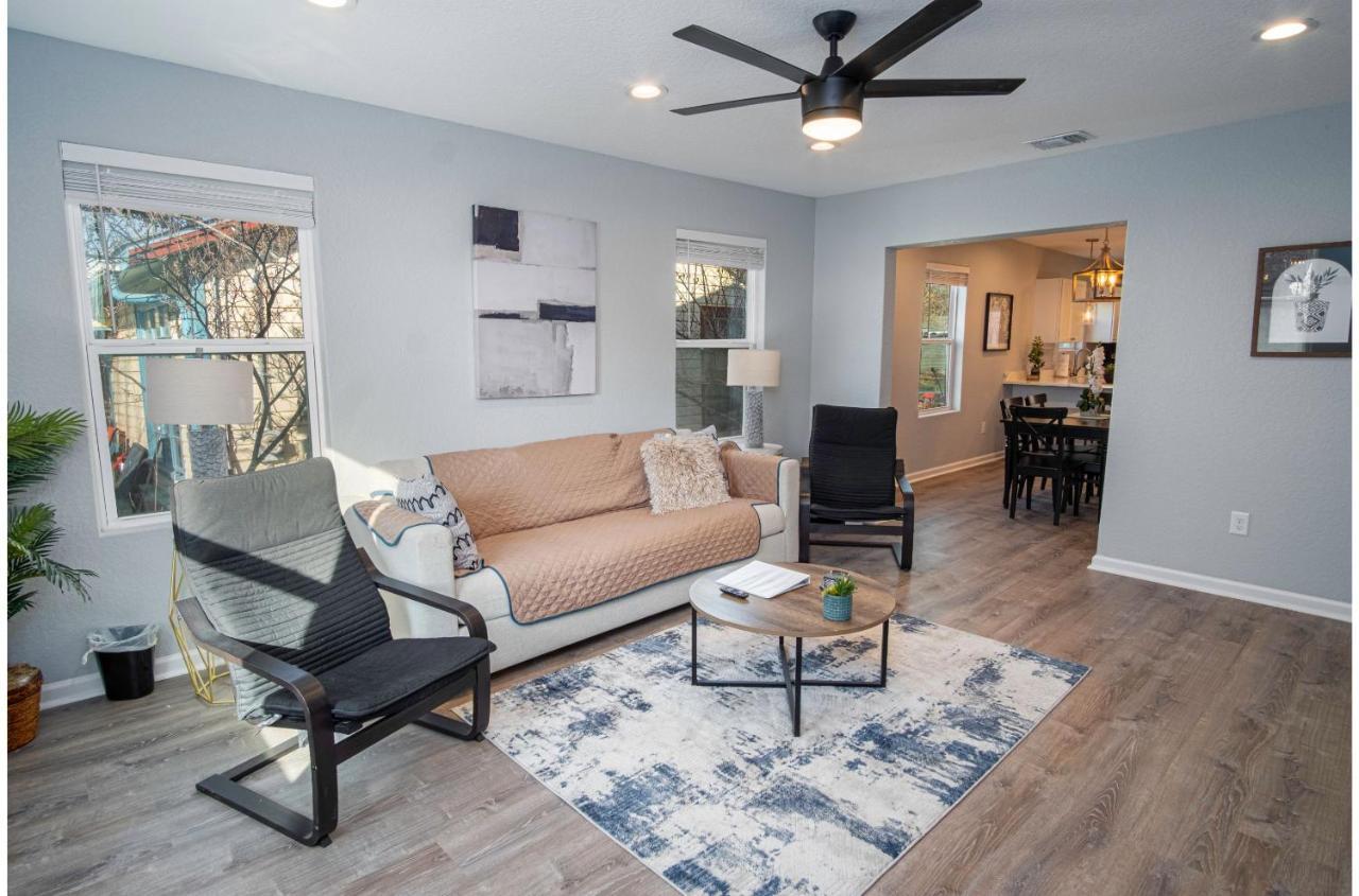 Adorable 4br 2ba Close To Riverwalk And Downtown *