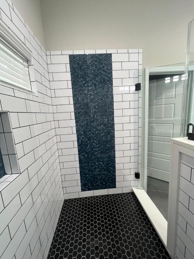 Villa The Retreat At Rigsby-all New 3bdrm/2.5 Bath