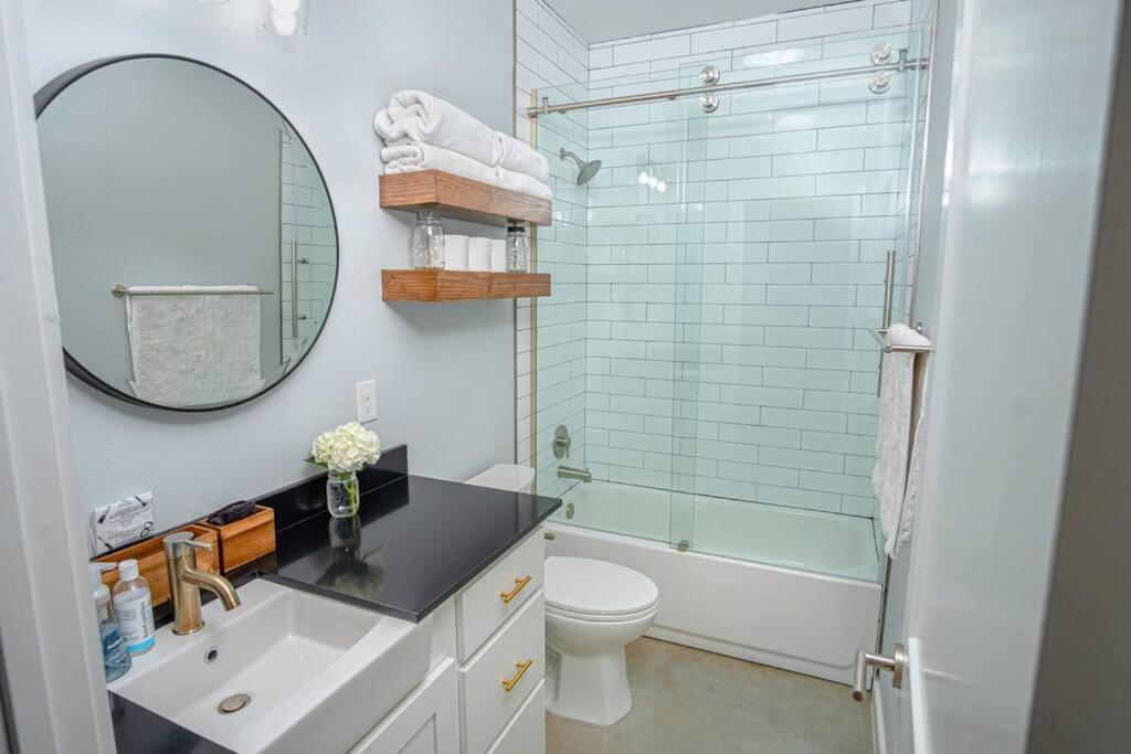 Holiday home Downtown Modern Farmhouse-pool- Sleeps 12