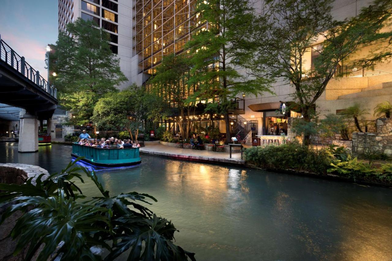 Hyatt Regency Riverwalk
