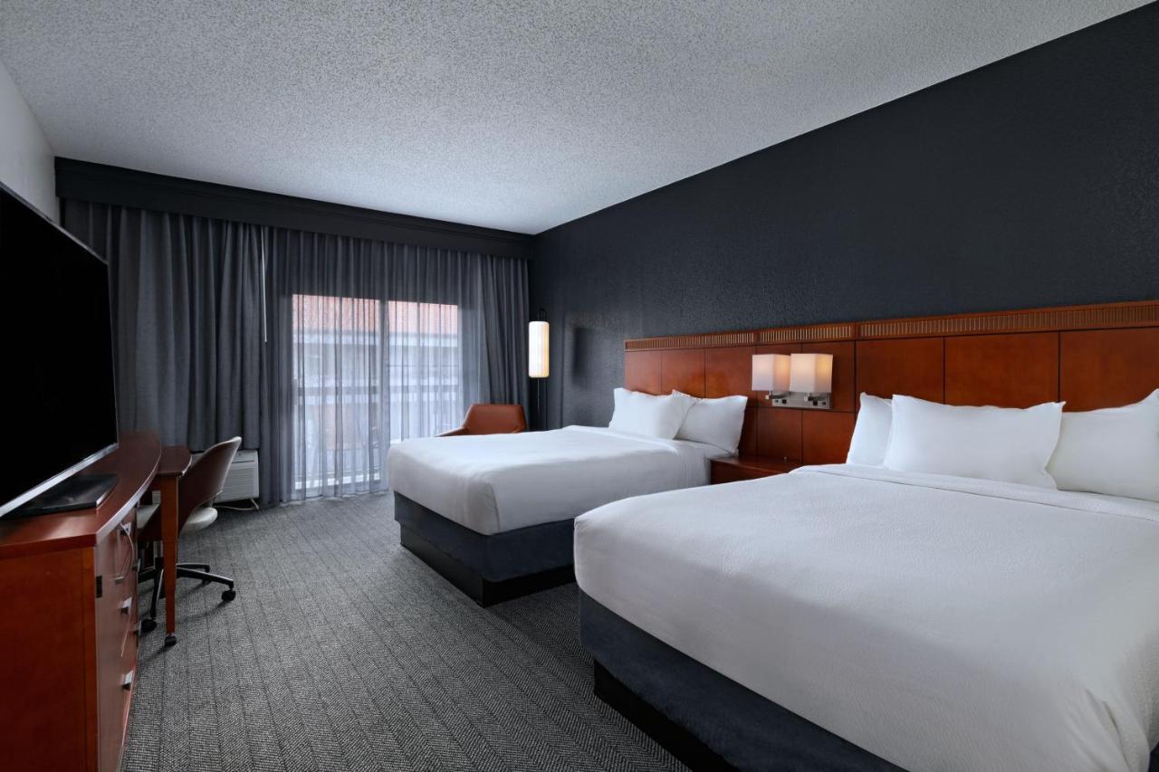 Courtyard By Marriott Downtown Hotel San Antonio