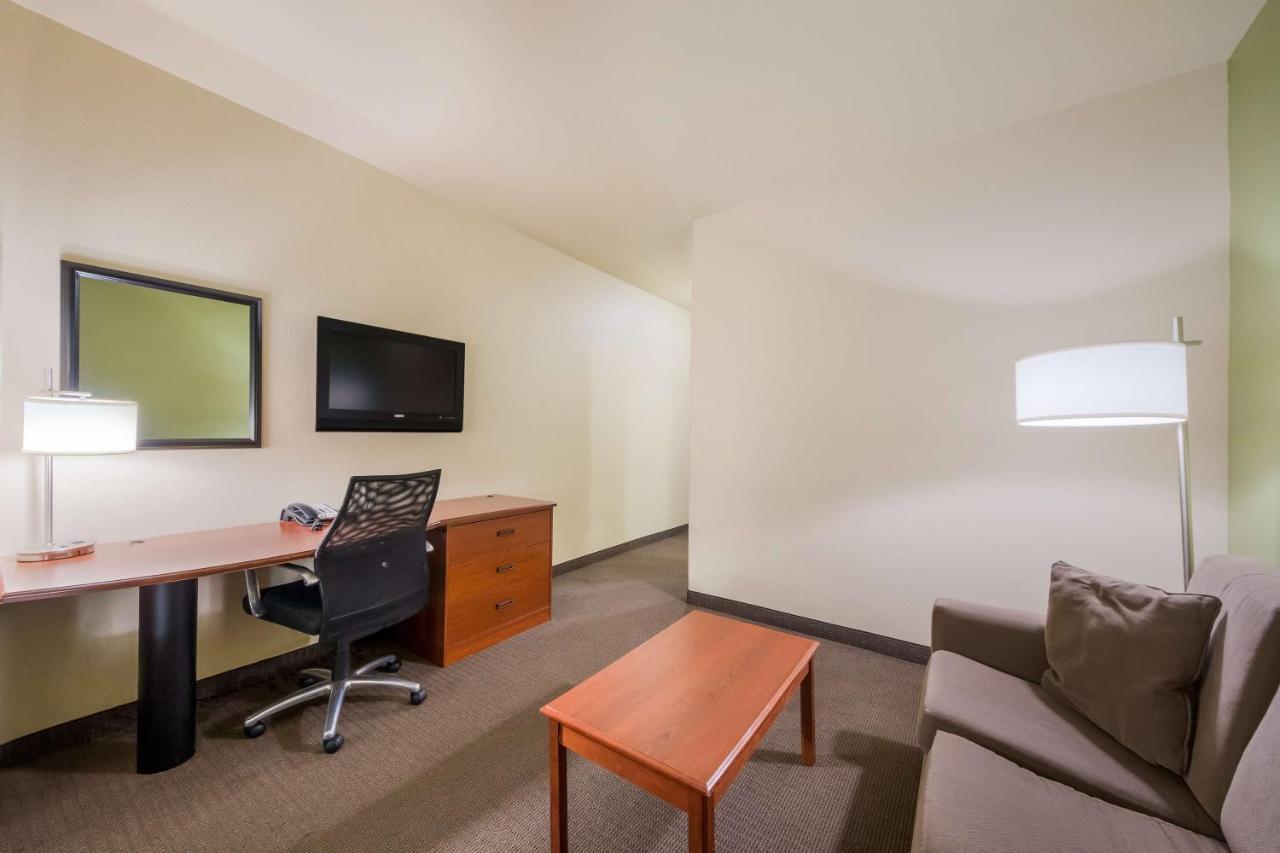 Surestay By Western Near Seaworld Hotel San Antonio