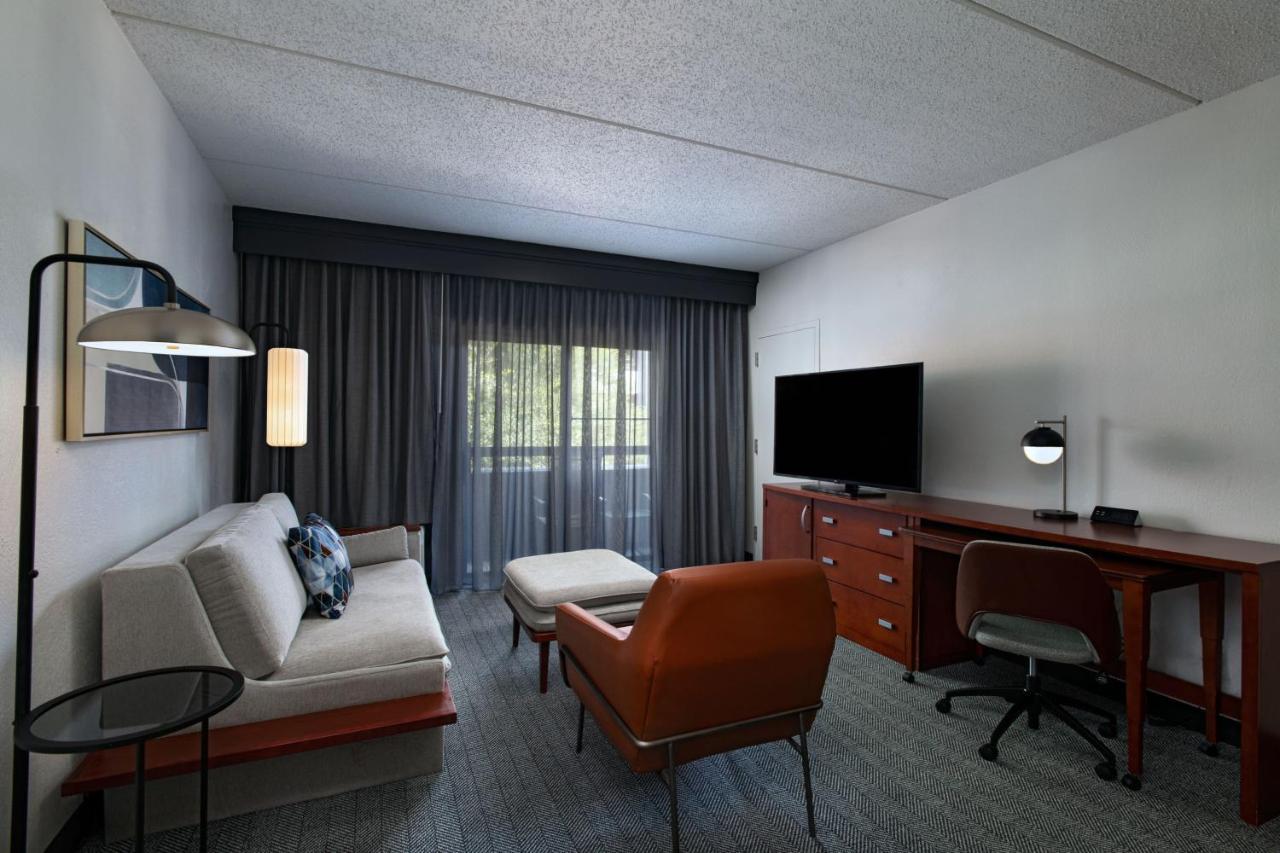 Courtyard By Marriott Downtown Hotel San Antonio