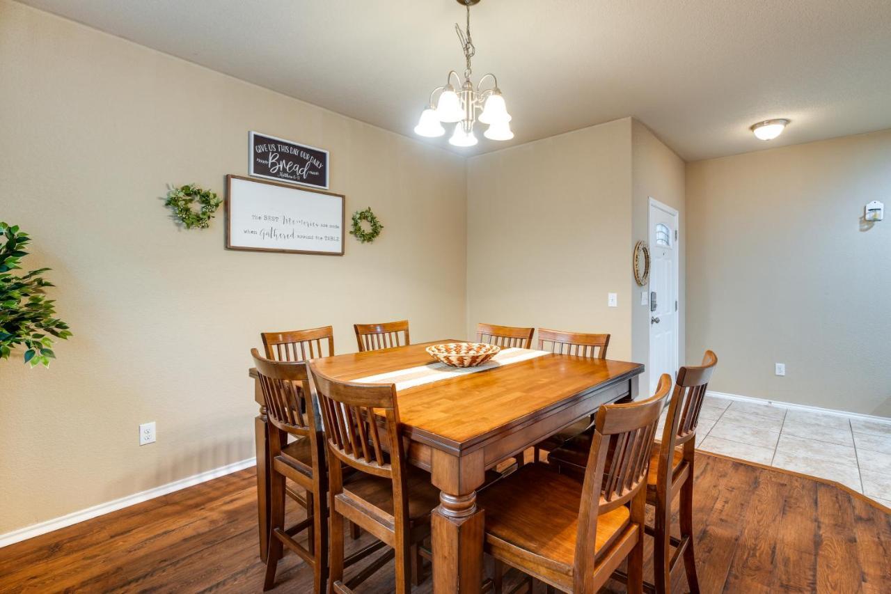 Vacation With Patio Near Seaworld * San Antonio