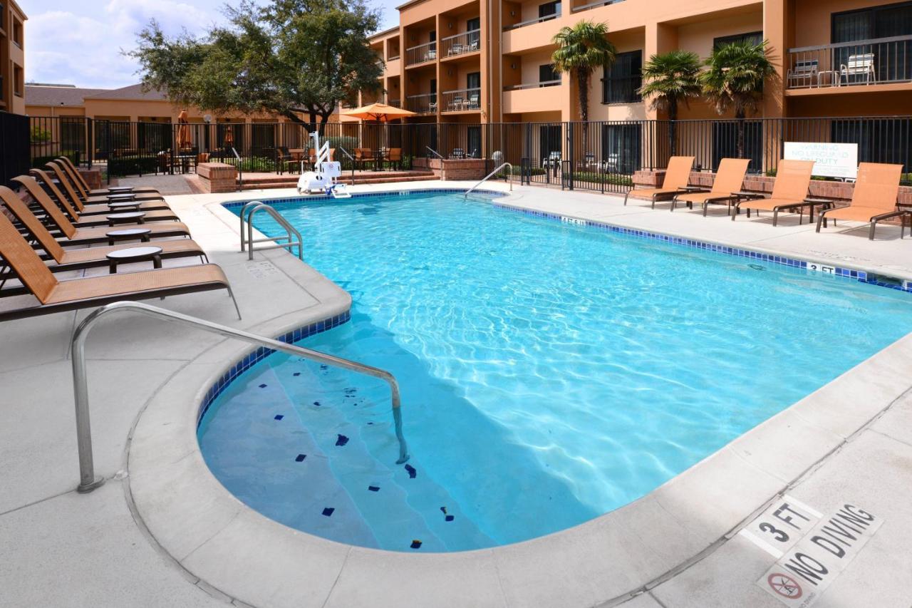 Courtyard By Marriott Medical Center Hotel 3*