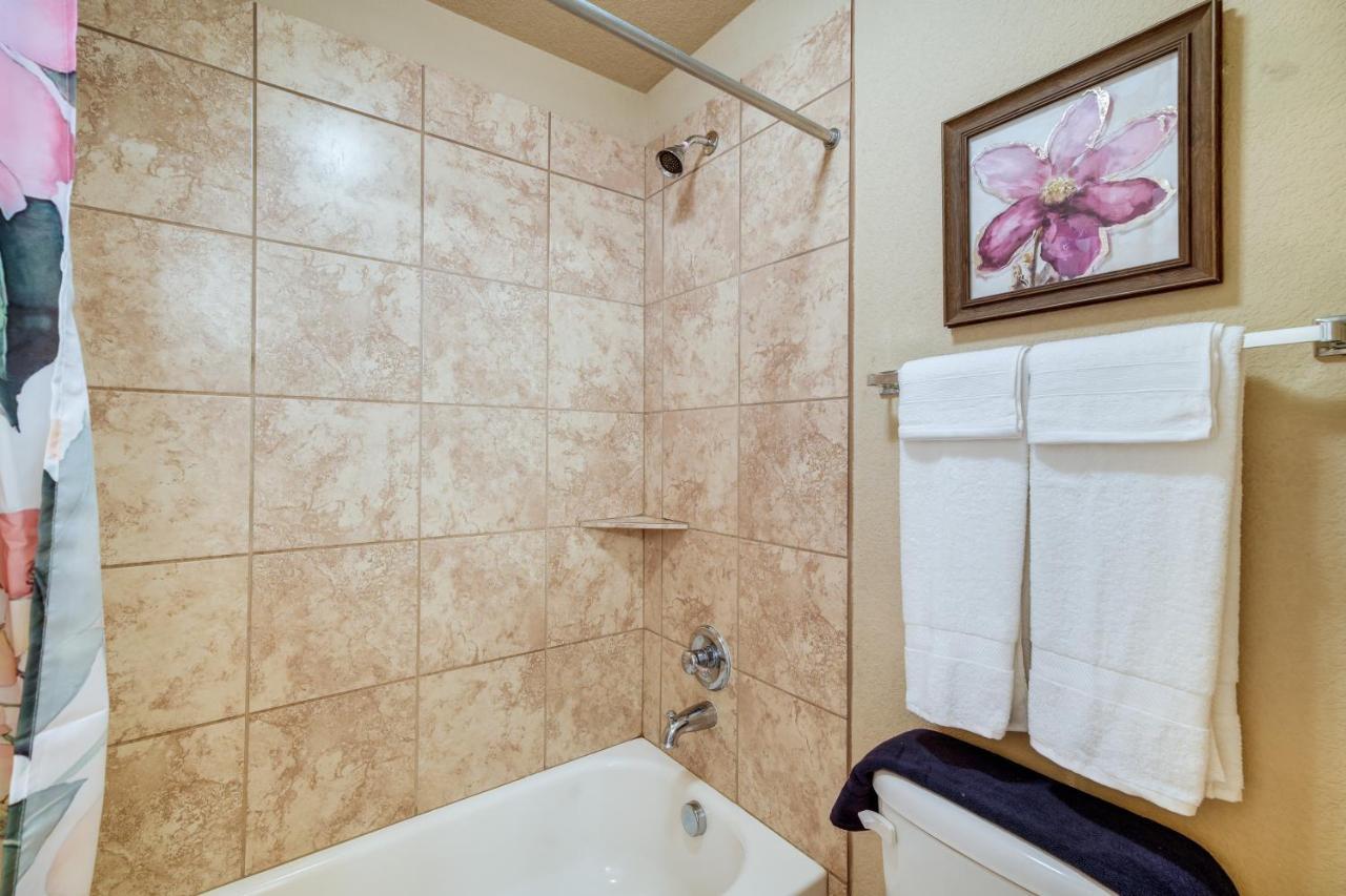 Vacation With Patio Near Seaworld San Antonio