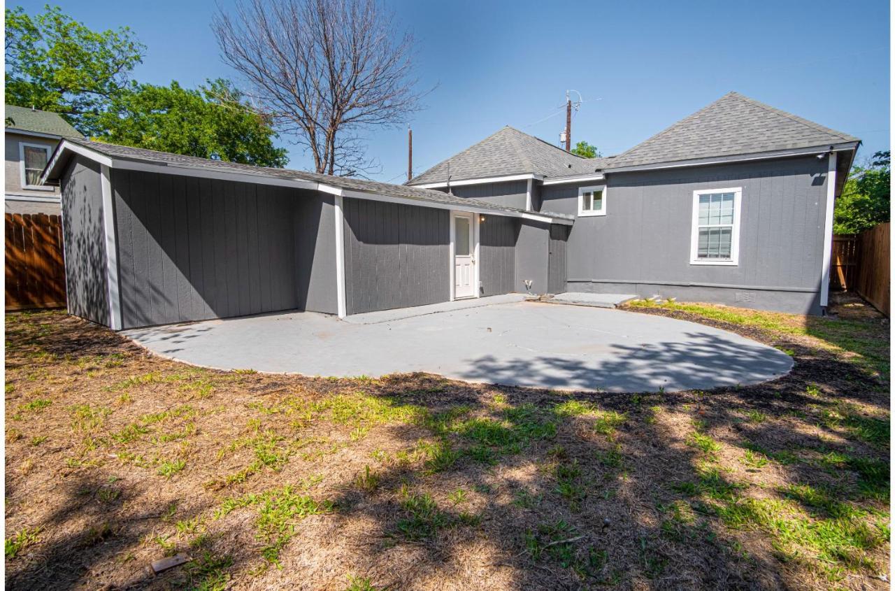 Charming 4br2ba Only 5 Mins Downtown Riverwalk *