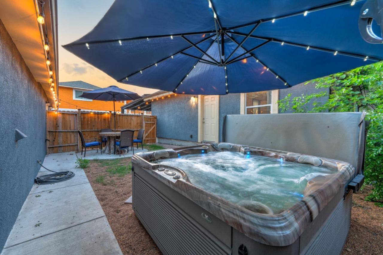 Holiday home Private Hot Tub3bd2ba 2 Miles To Sa River Walk