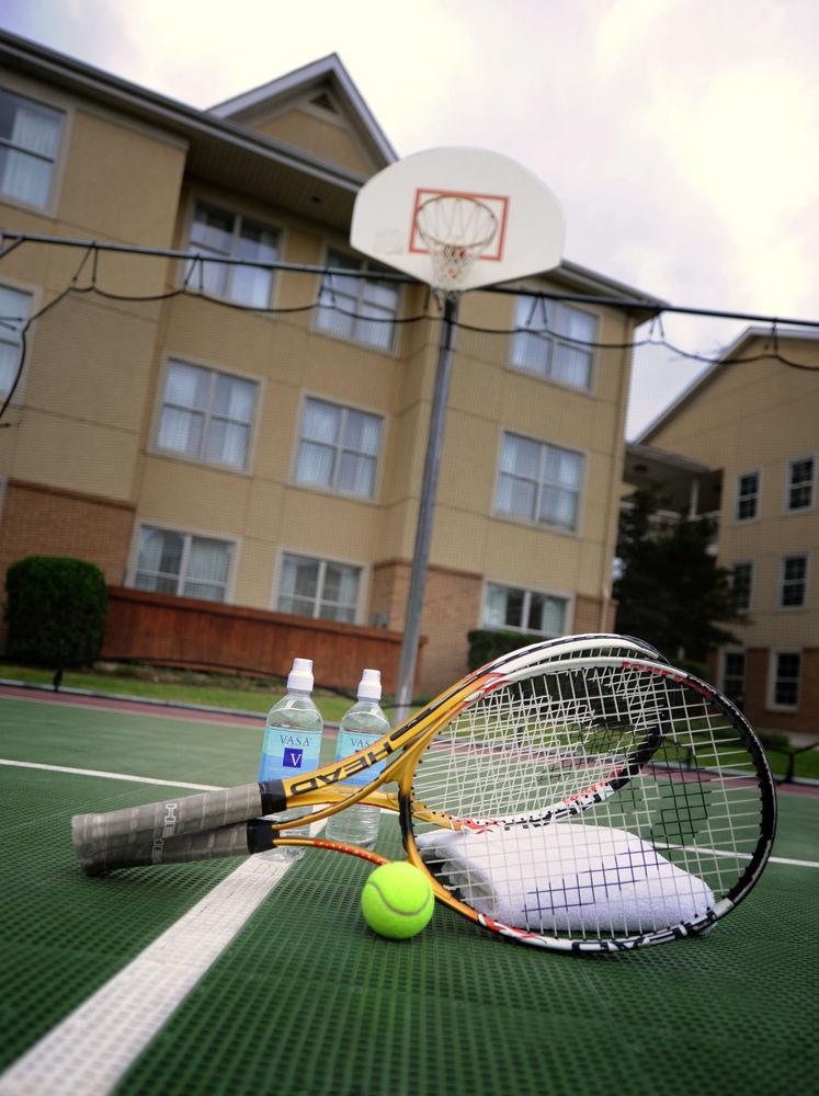 Hotel By Marriott Airport/alamo Heights 3*