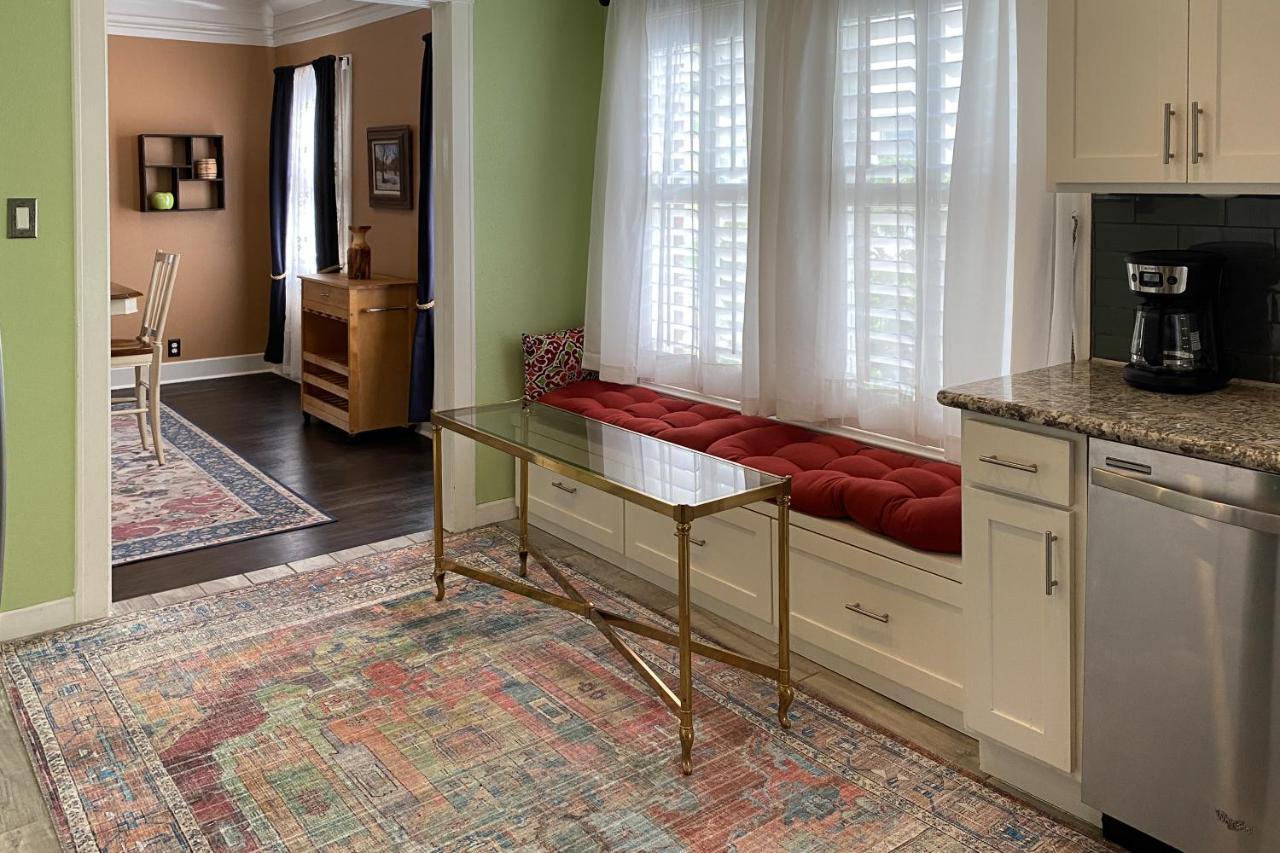 Woodlawn Avenue Beauty Holiday home *