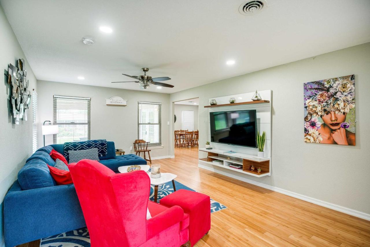 Holiday home Pet-friendly With Spacious Yard!