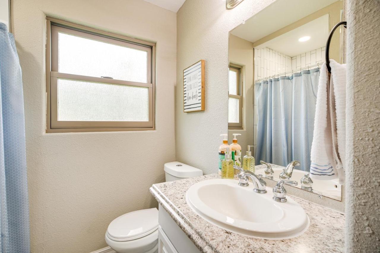 Holiday home Pet-friendly With Spacious Yard!