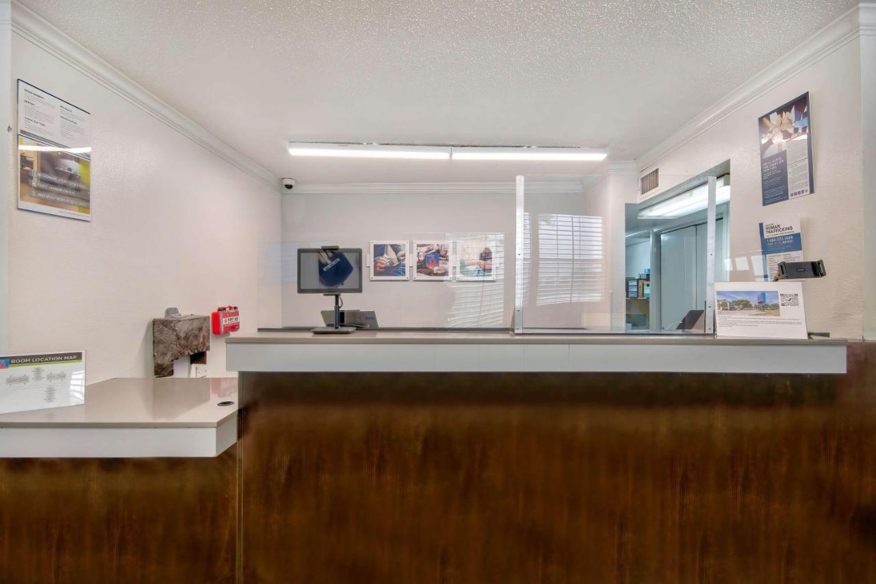 Hotel 6-san Antonio, Tx - Medical Center 2*