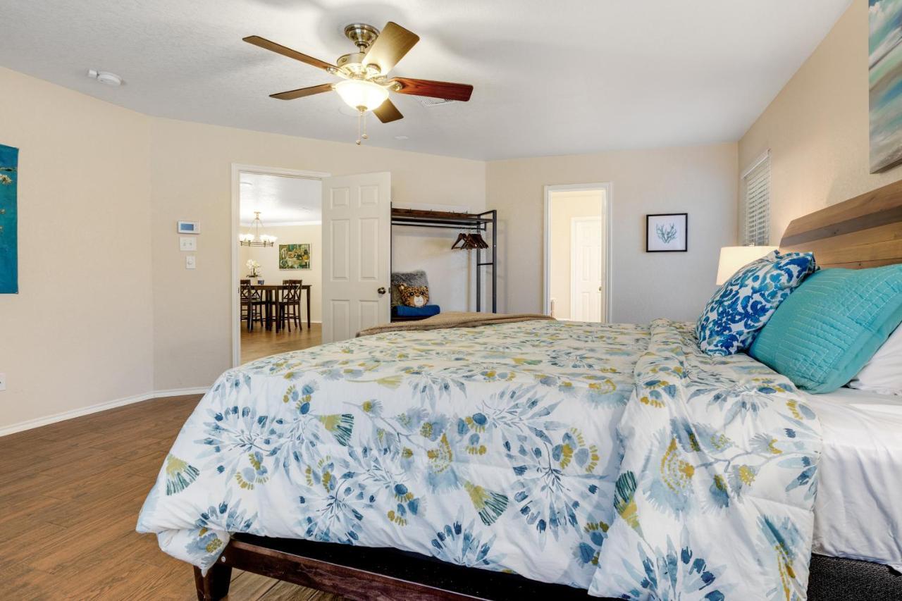 Ride The Wave Holiday home San Antonio