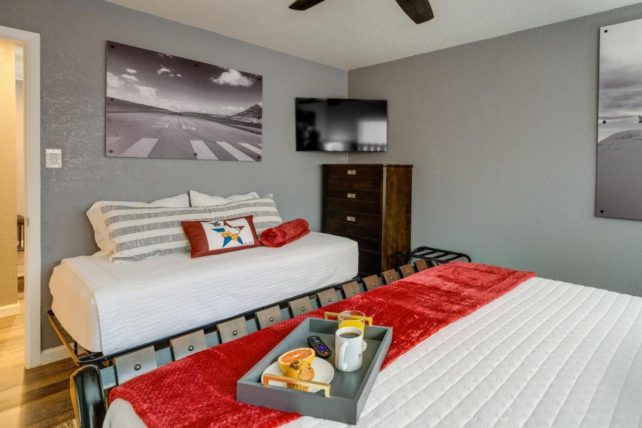 With Private Hot Tub Pet Friendly! Holiday home San Antonio