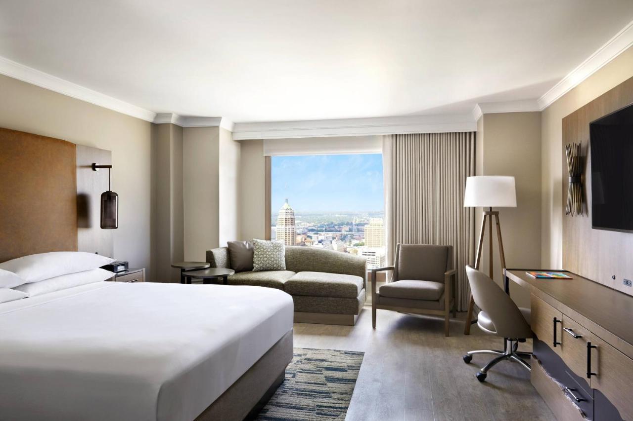 Marriott Rivercenter On The River Walk Hotel 4*