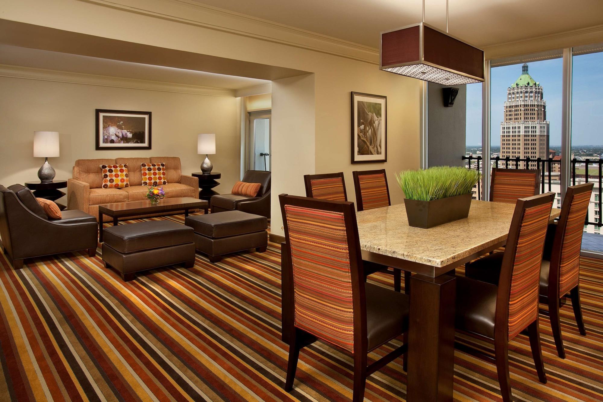 Hilton Palacio Del Rio Hotel