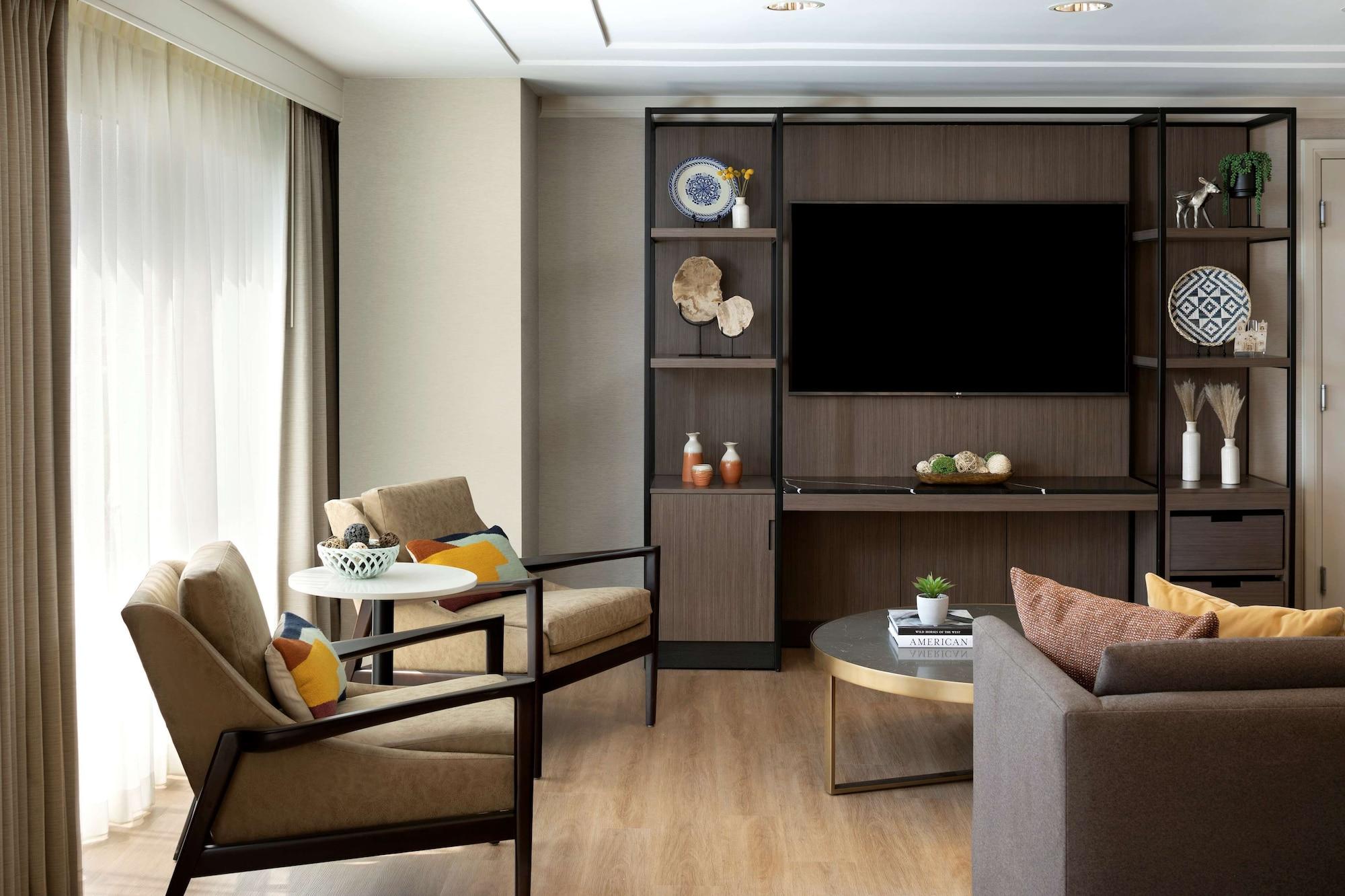 Hyatt Regency Riverwalk Hotel