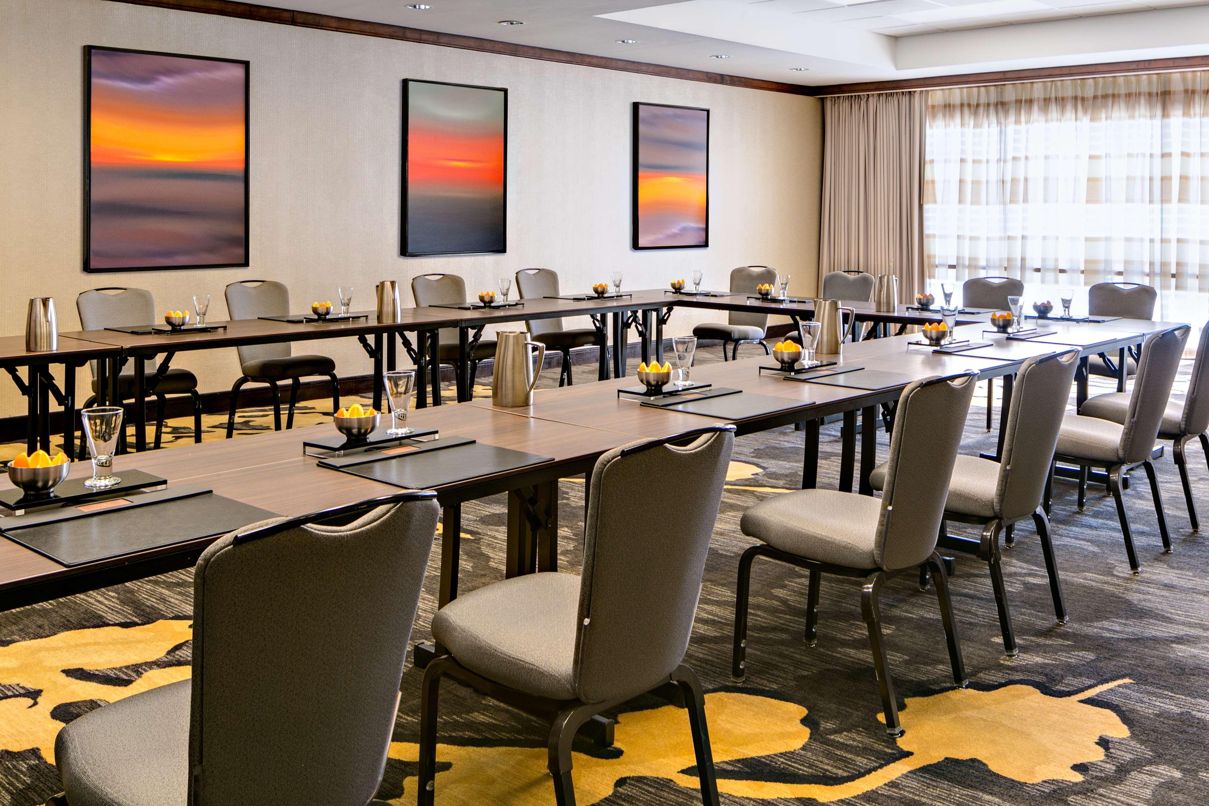 Hyatt Regency Riverwalk Hotel