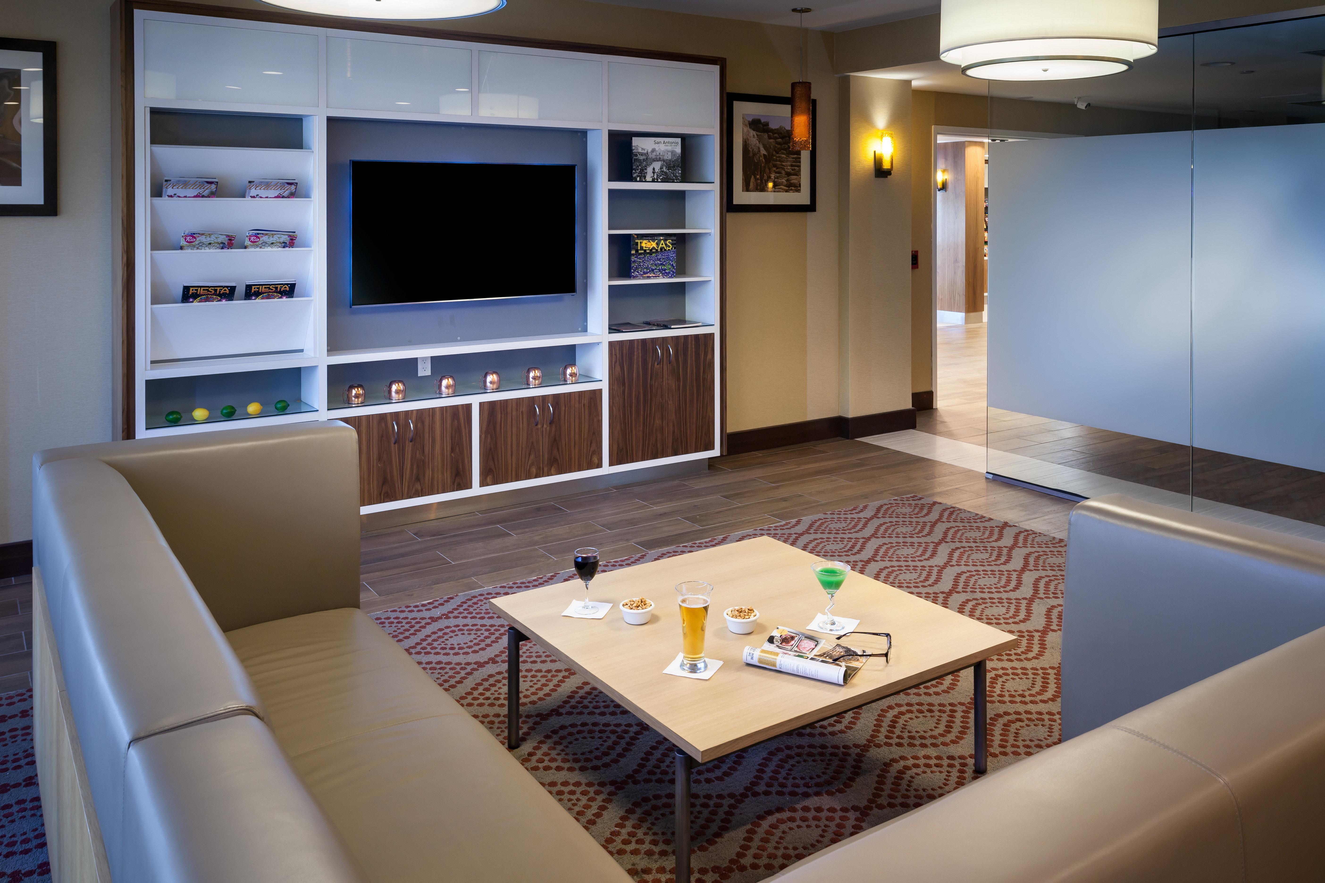 San Antonio-downtown/market Square, An Ihg Hotel 3*