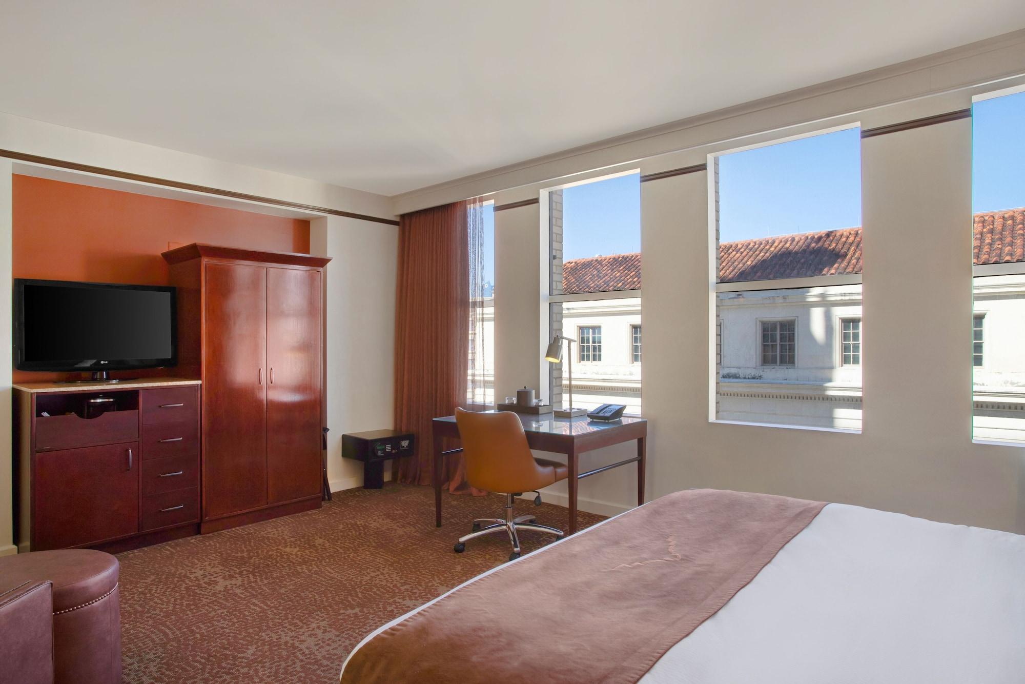 The Emily Morgan - A Doubletree By Hilton San Antonio