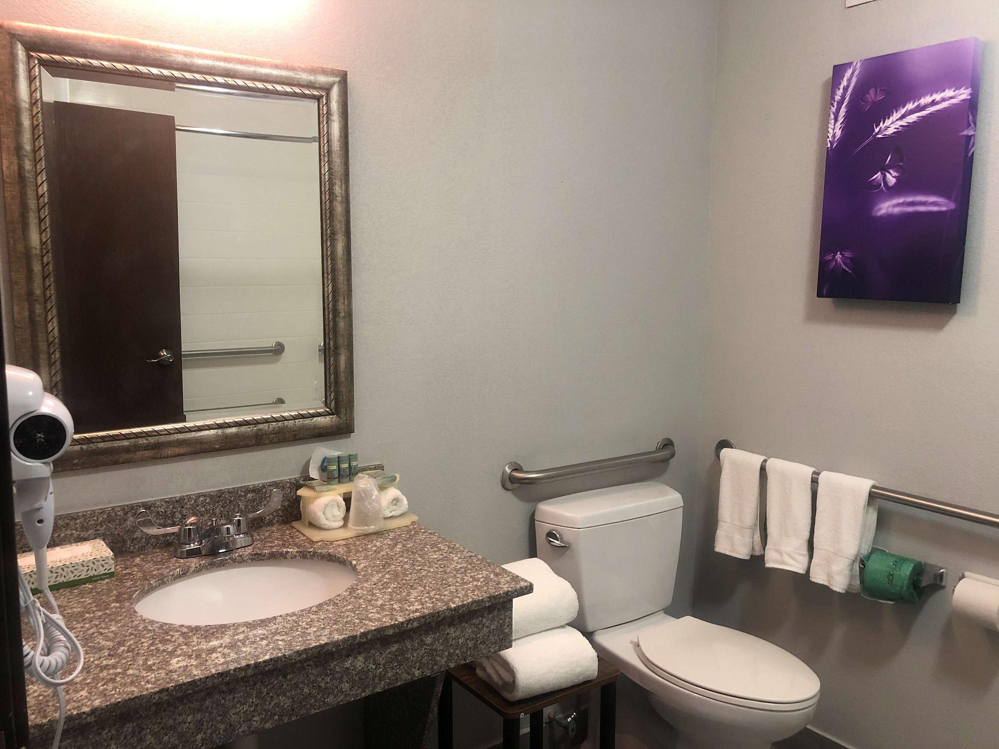 Western Medical Center North & Near Six Flags 3*