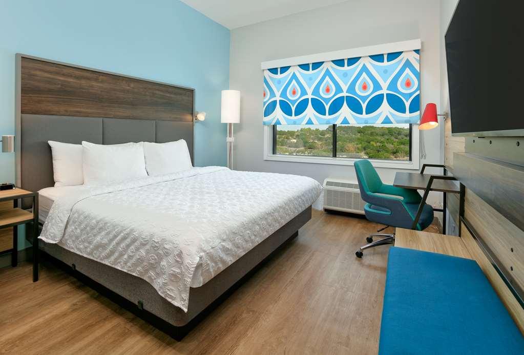 Tru By Hilton At The Rim, Tx Hotel 3*