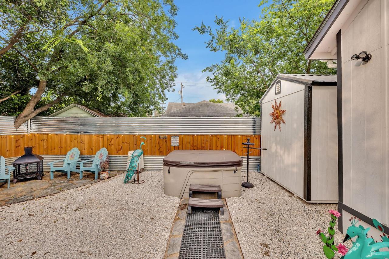 The Coco House/lone Star Dist/jacuzzi/golf Cart San Antonio