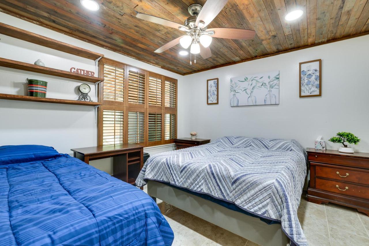 Holiday home Private Pool And Covered Patio *