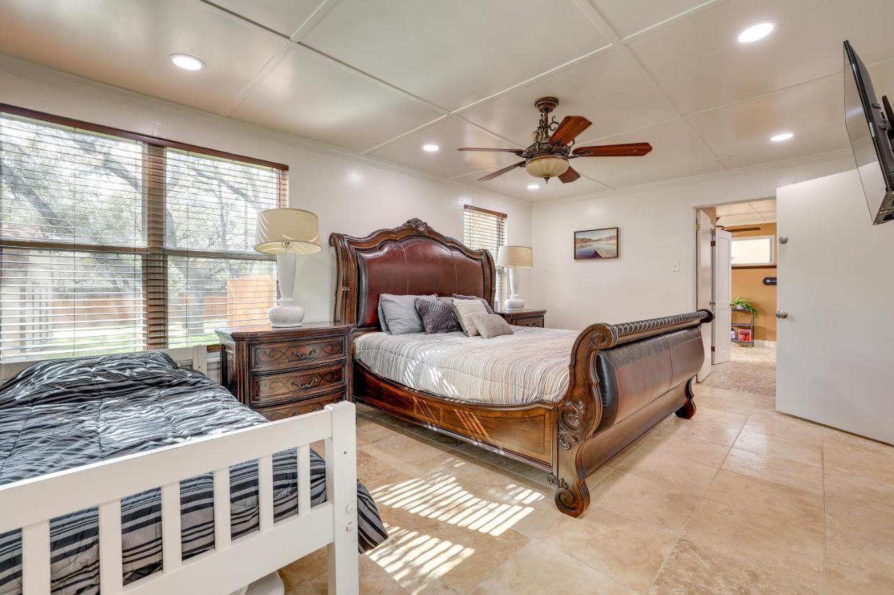 Private Pool And Covered Patio * San Antonio