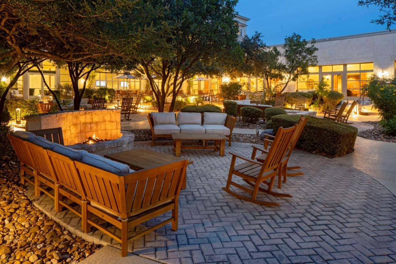 Hotel Hilton Hill Country