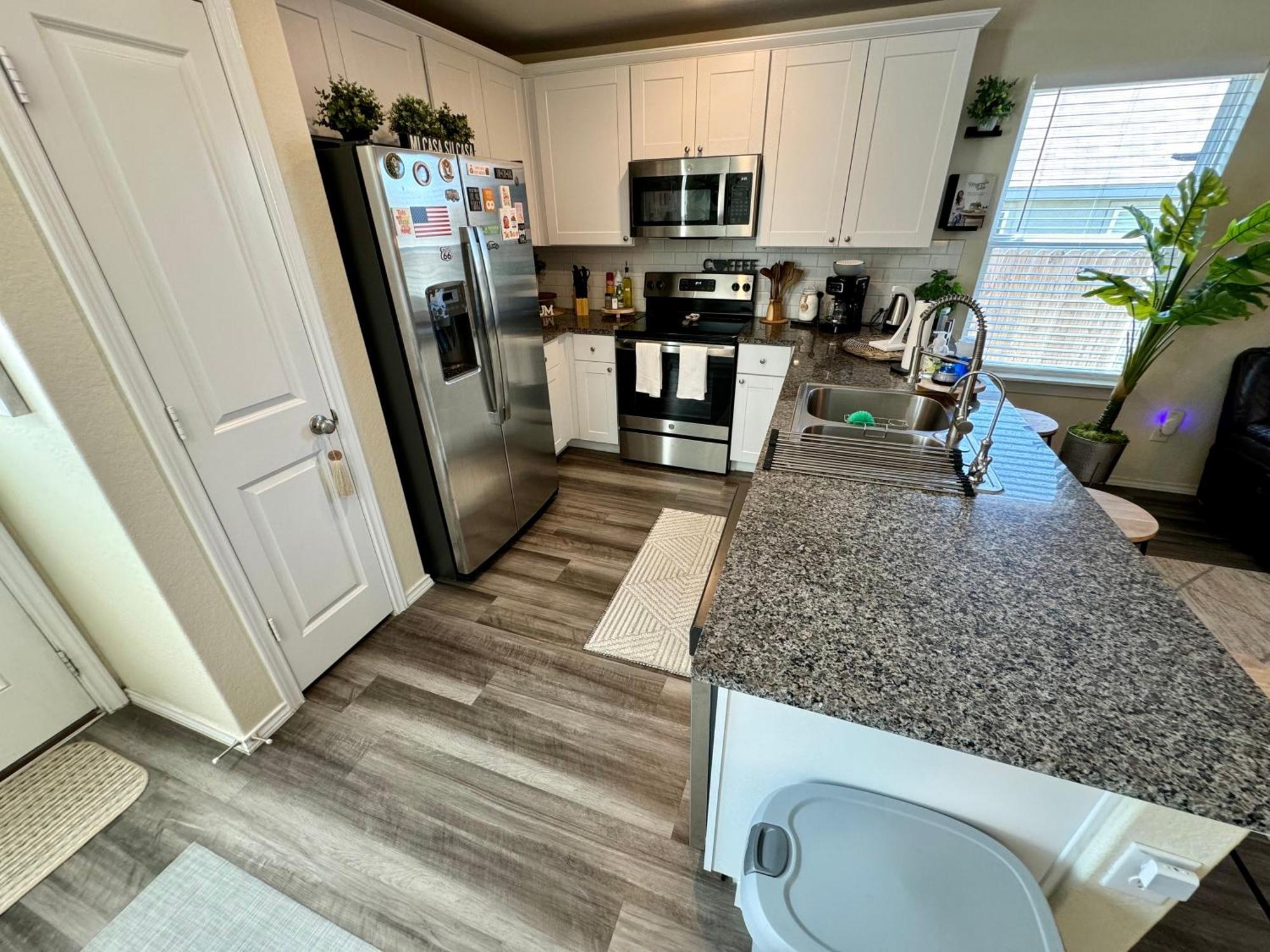 Superb 7 Minutes From Lackland Air Force Base * San Antonio