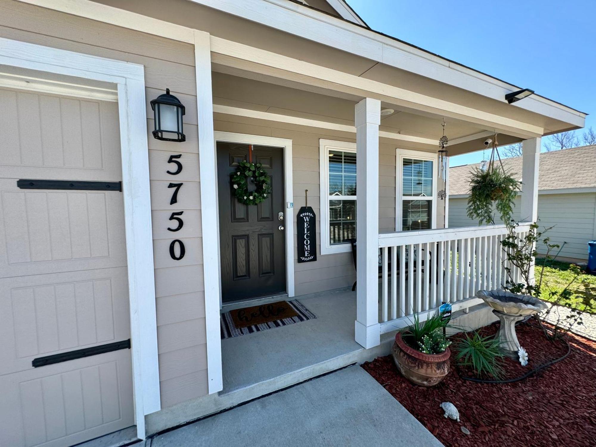 Superb 7 Minutes From Lackland Air Force Base * San Antonio