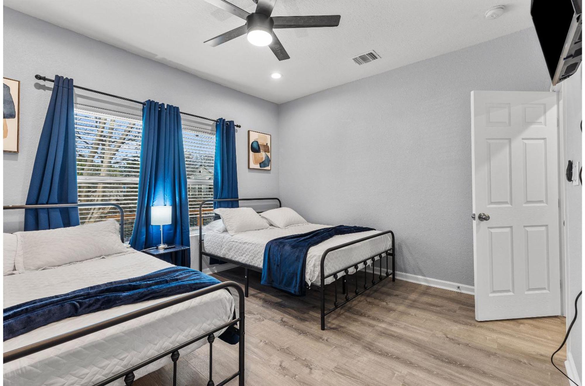 Charming Walkable 4 Br2.5 Ba Near Dtown Riverwalk *