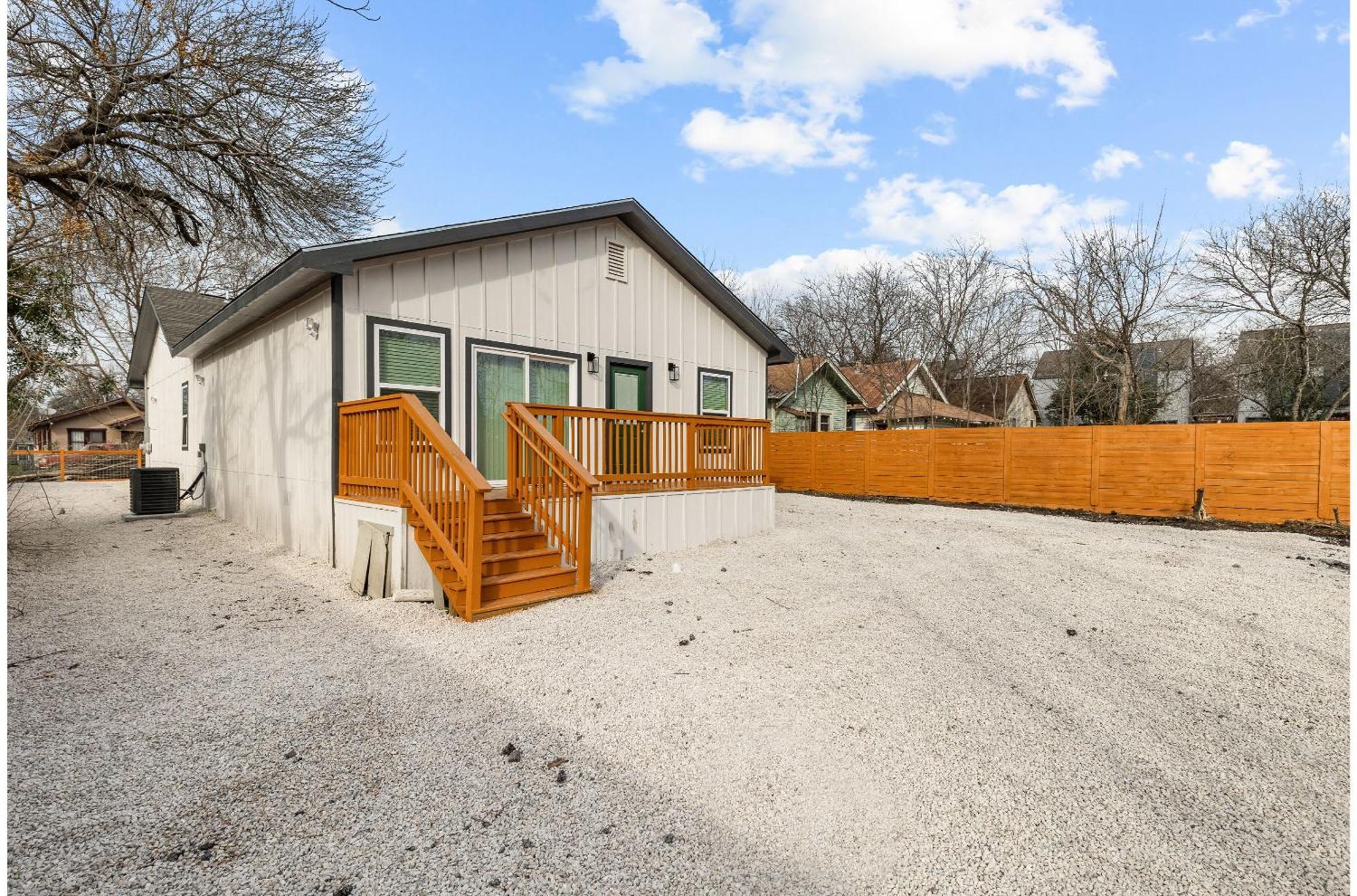 Charming Walkable 4 Br2.5 Ba Near Dtown Riverwalk Holiday home San Antonio