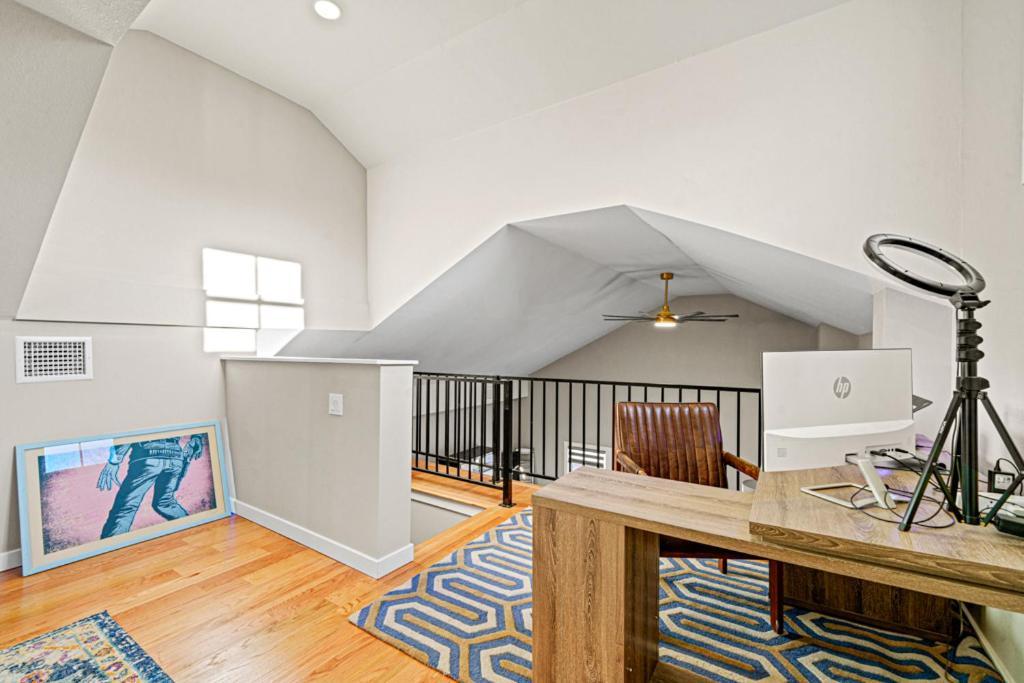 Boutique King William Complex Holiday home