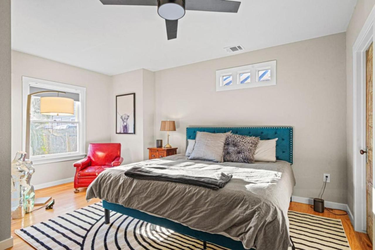 Boutique King William Complex Holiday home