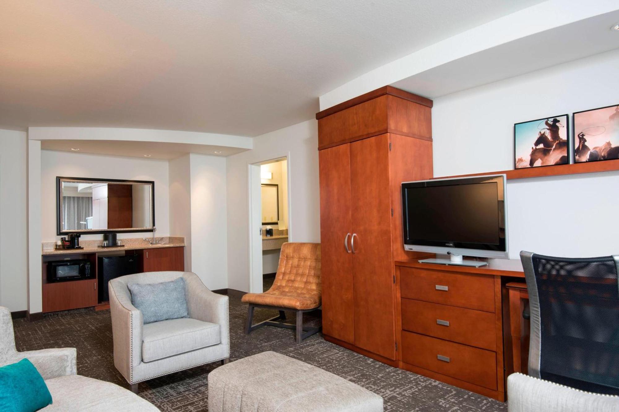 Courtyard By Marriott North Stone Oak At Legacy Hotel
