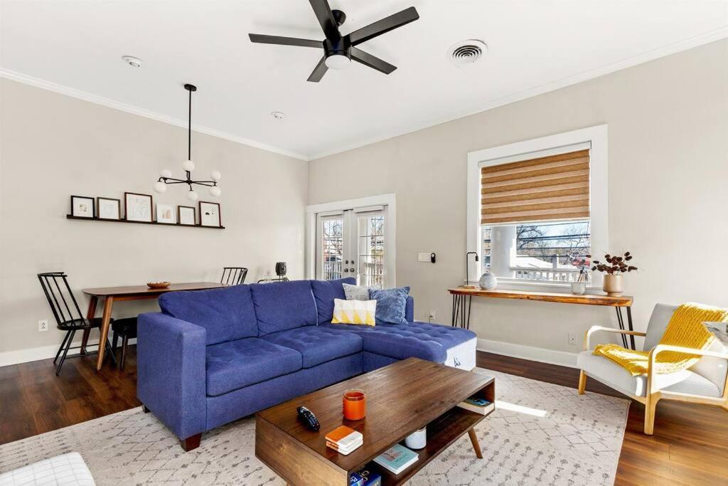 Reduced! Pearl Townhomes Combined. Sleeps 16 San Antonio